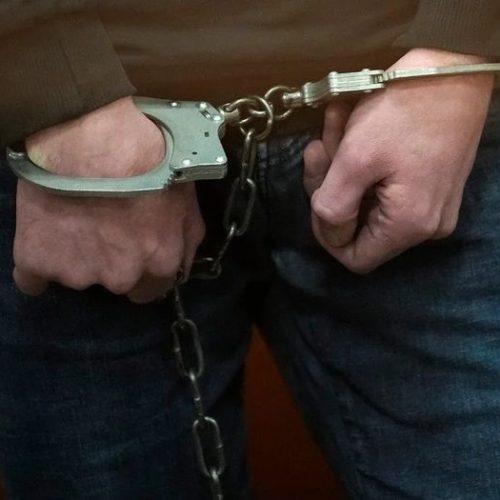 У Хмельницькому судитимуть жінку, яку обвинувачують у смертельному побитті співмешканця