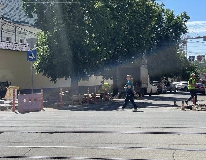 У Вінниці в центрі міста звужують дорогу заради безбар’єрного простору