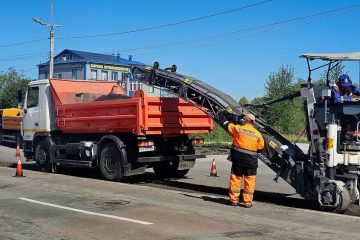 У Хмельницькому через ремонт дороги ускладнили рух транспорту