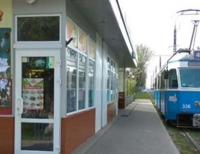 У Вінниці демонтують кіоски та старі зупинкові комплекси